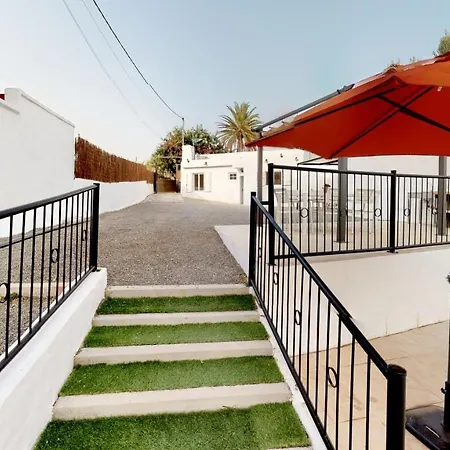Вилла Con Piscina Jardin Privado By Lightbooking